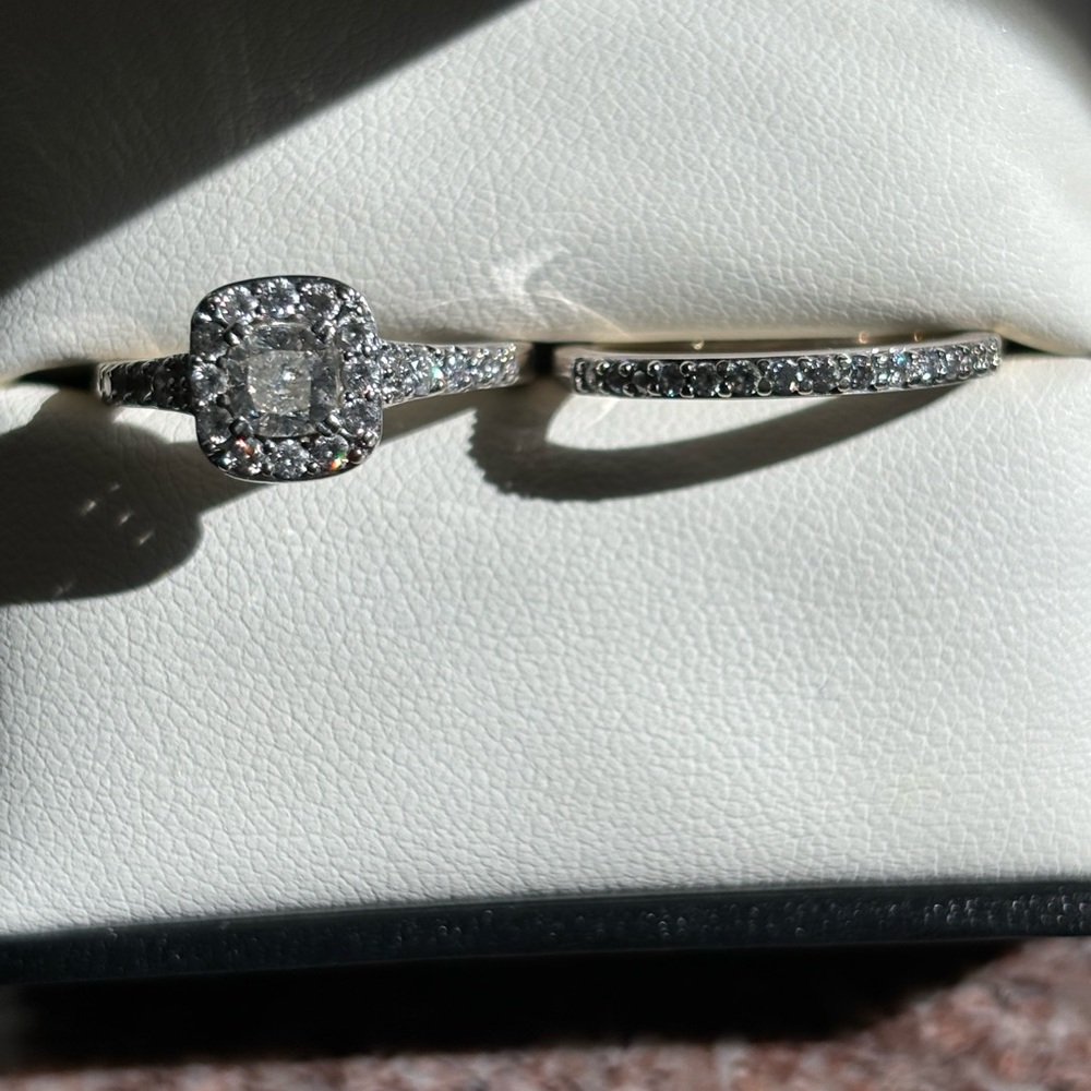 14K WhiteGold Diamond Engagement Ring/Wedding Band